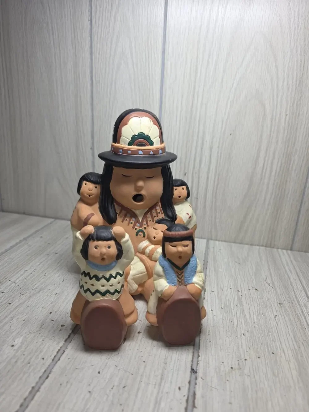 VTG House of Lloyd 1996 Native American Storyteller 5 Children Pottery Figure